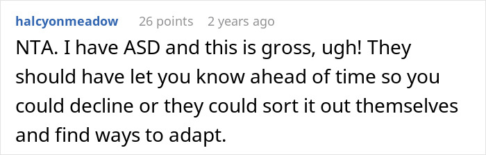 Parents Livid After Dinner Guest Doesn’t Participate In Their Son’s Autistic Ritual, Causing Chaos And Broken Plates Parents Livid After Dinner Guest Doesn’t Participate In Their Son’s Autistic Ritual, Causing Chaos And Broken Plates
