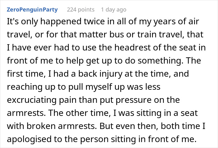 Netizens Applaud This Plane Passenger For Coming Up With The Perfect Revenge On People Who Keep Pulling On Their Seat When Standing Up Netizens Applaud This Plane Passenger For Coming Up With The Perfect Revenge On People Who Keep Pulling On Their Seat When Standing Up