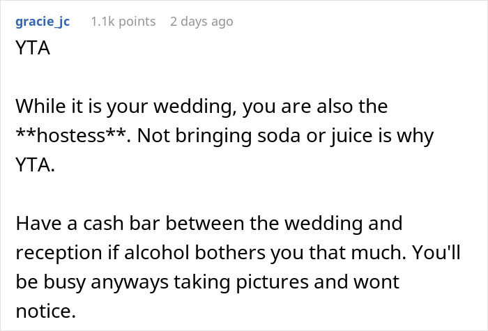 “Am I A Jerk For Having A Dry Wedding And Serving Only Water For Drinks?”: The Internet Gives This Engaged Woman A Reality Check “Am I A Jerk For Having A Dry Wedding And Serving Only Water For Drinks?”: The Internet Gives This Engaged Woman A Reality Check