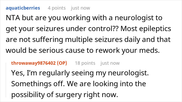 Woman Makes Her Friend Leave Her Service Dog In The Backyard, Is Upset Everyone Hates Her For It After The Woman Gets A Concussion From A Seizure Woman Makes Her Friend Leave Her Service Dog In The Backyard, Is Upset Everyone Hates Her For It After The Woman Gets A Concussion From A Seizure