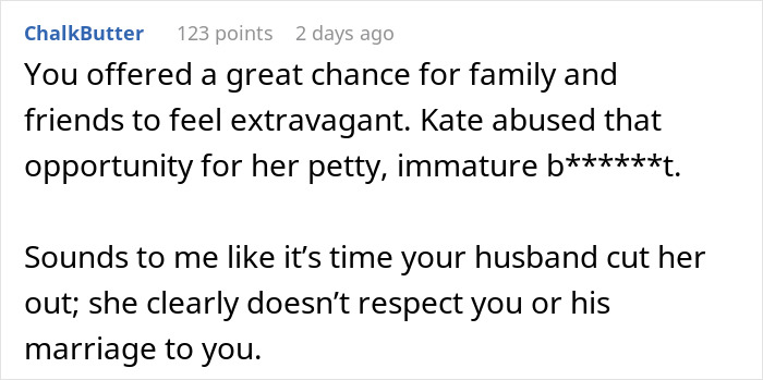 "One Of My Husband's Friends Made Me Uncomfortable At Our Wedding, But It's My Own Fault" "One Of My Husband's Friends Made Me Uncomfortable At Our Wedding, But It's My Own Fault"