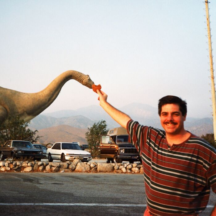 Hey Pandas, Show Us Funny Embarrassing Childhood Photos (Closed)