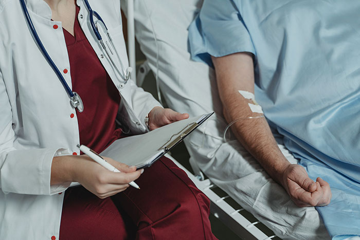 Karen Refuses To Contribute To A Gift For Sick Manager, Throws A Fit When She Doesn't Get Credit For It Karen Refuses To Contribute To A Gift For Sick Manager, Throws A Fit When She Doesn't Get Credit For It