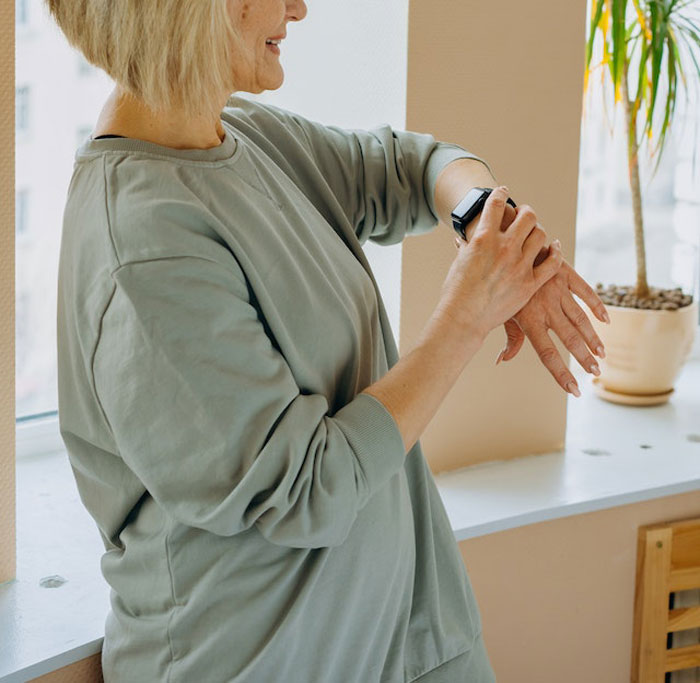 Daughter Tells Mom Her Birthday Party Starts An Hour Earlier Because She’s Always Late, Drama Ensues Daughter Tells Mom Her Birthday Party Starts An Hour Earlier Because She’s Always Late, Drama Ensues