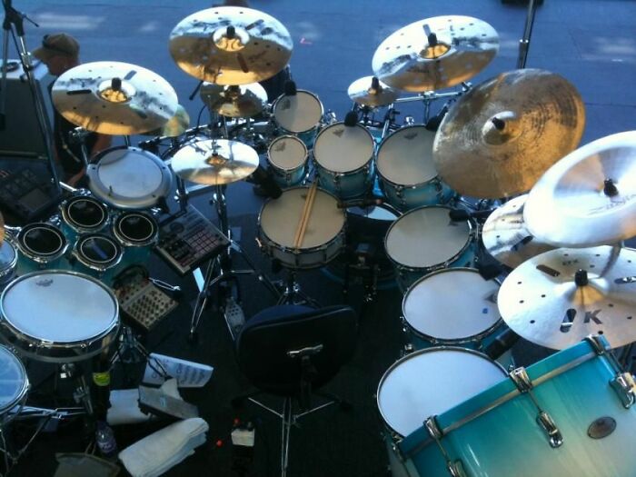 (Not My Kit) This Is Chad Sexton's Drum Kit, Found It On Google. Ti Must Be Crazy To Play That!
