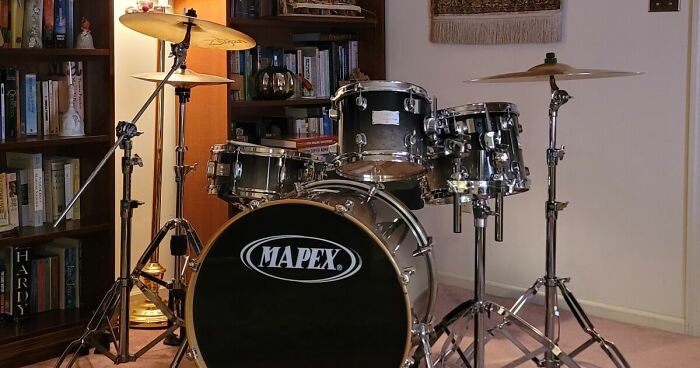 Hey Pandas, Share Your Music Instrument (Closed)