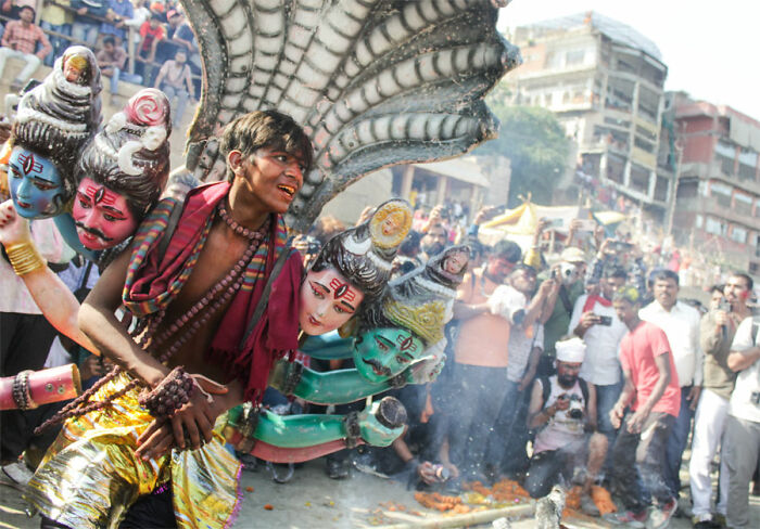 The Festival Of Ashes: Varanasi Masan Ki Holi 2023 (21 Pics)