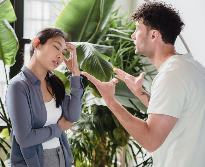 Man Asks Internet To Tell Him If He Is A Jerk For Telling Girlfriend Not To Regulate How His Daughter Looks Man Asks Internet To Tell Him If He Is A Jerk For Telling Girlfriend Not To Regulate How His Daughter Looks