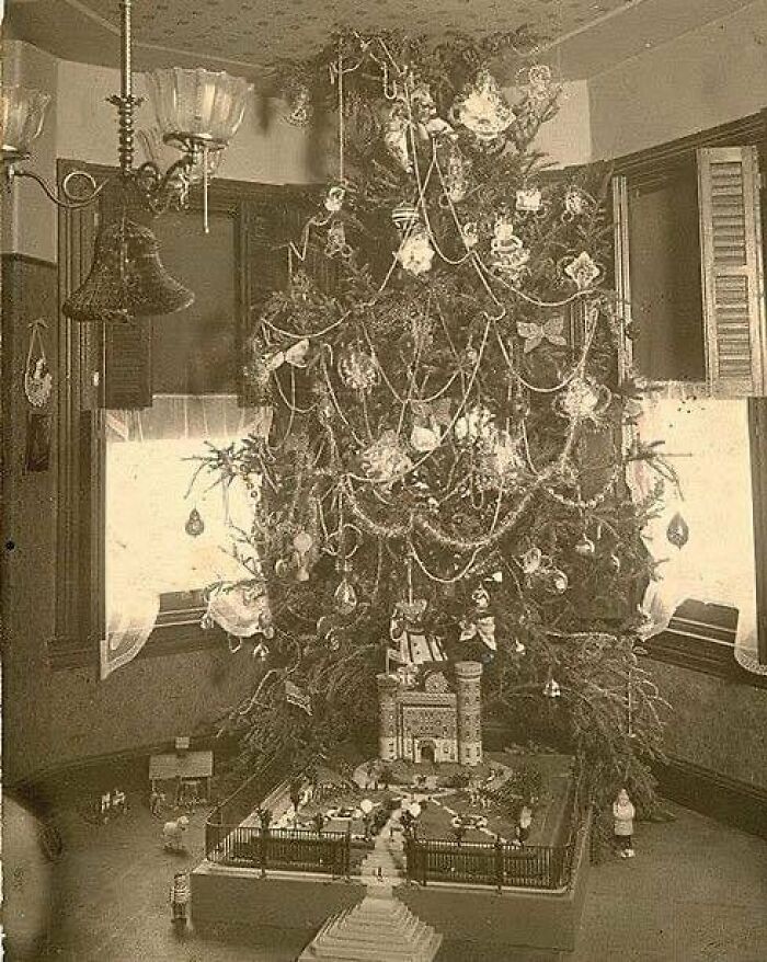 Christmas Early 1900's
