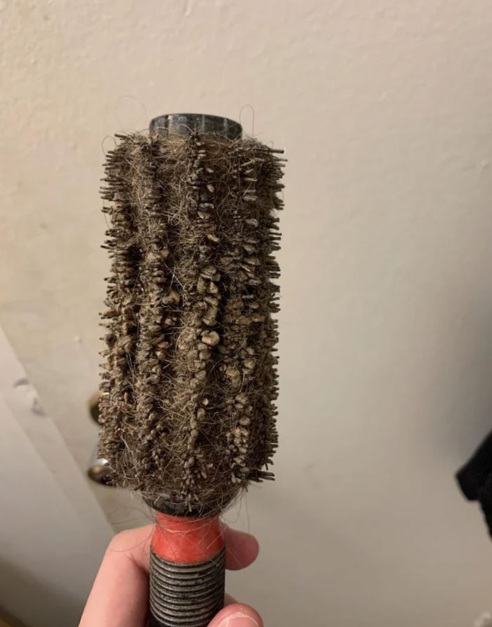 Mi abuela ha tenido este cepillo durante tanto tiempo...
