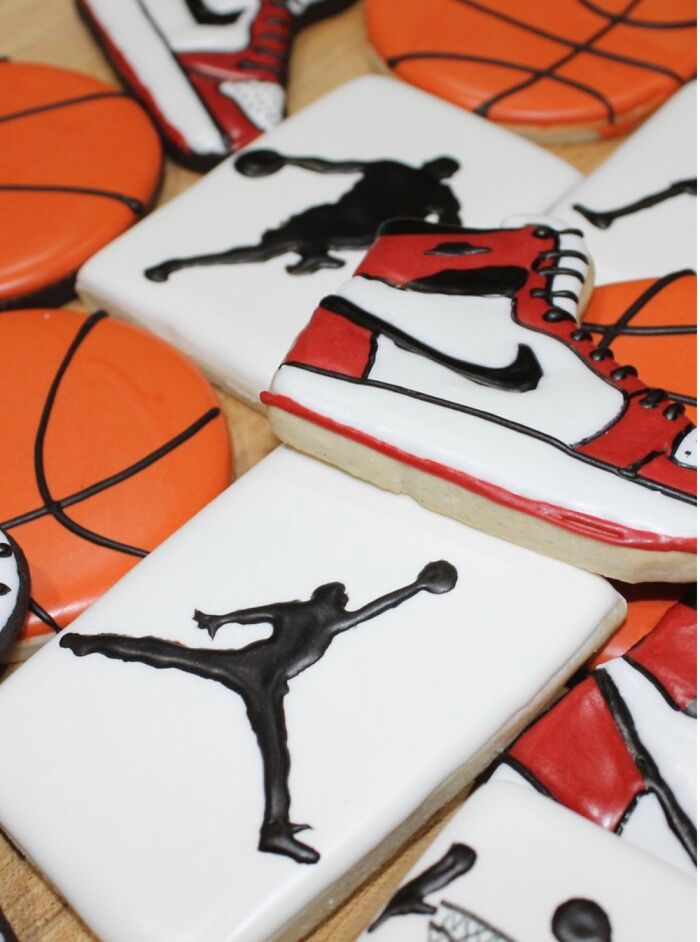 Sports Themed Birthday Cookies!