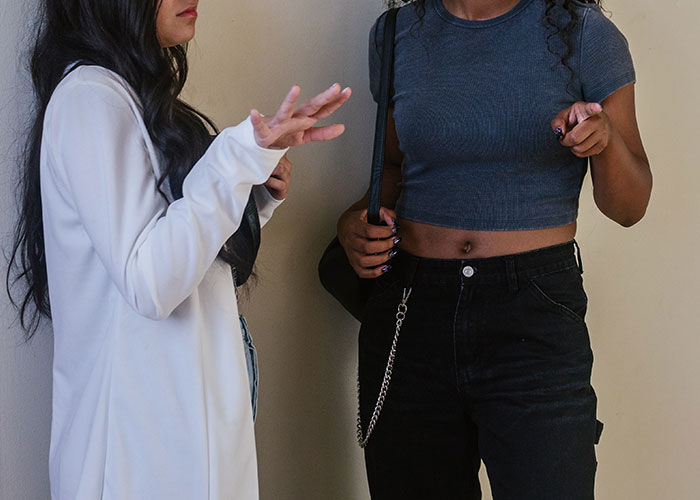 "My Daughter Finally Punched The Bully In The Face": Mom Praises Her Child For Standing Up For Herself, Calls Out School's Reaction "My Daughter Finally Punched The Bully In The Face": Mom Praises Her Child For Standing Up For Herself, Calls Out School's Reaction