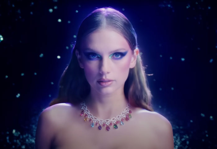 Screen photo from Taylor Swift official music video