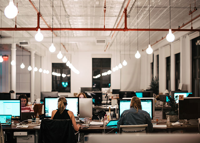 "I Feel Like A Total Fraud": Person Gets Hired For A High-Paying Job After Using AI During Interview "I Feel Like A Total Fraud": Person Gets Hired For A High-Paying Job After Using AI During Interview