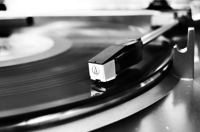 Black and white picture of vinyl record