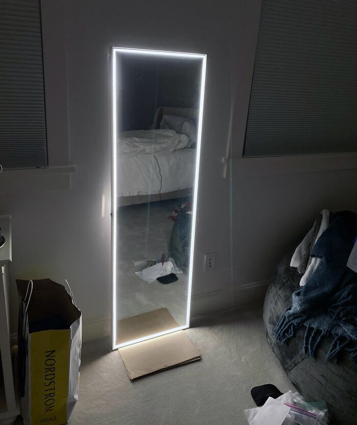 My Sister Has A Mirror With A Light Around It And It Looks Like A Portal To Another Dimension