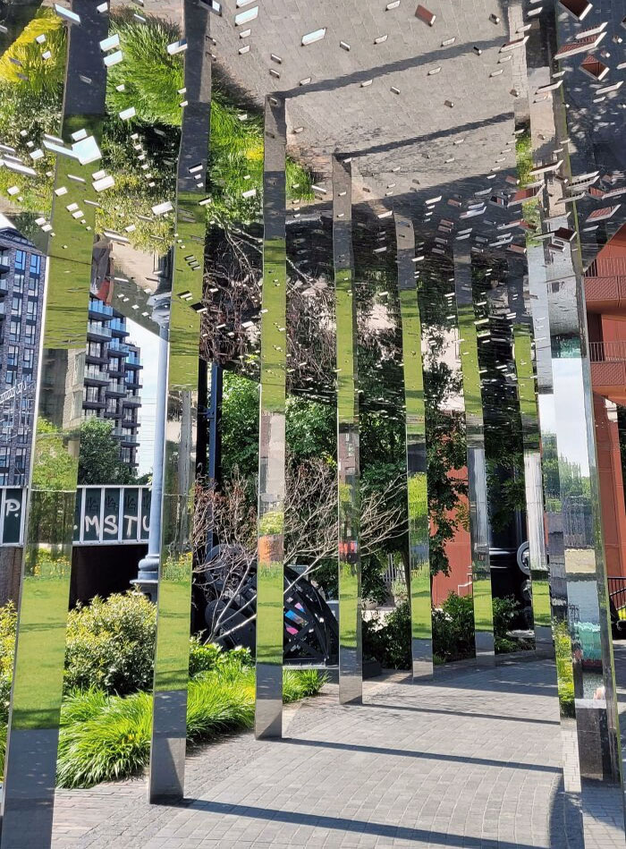 The Mirrored Walkway Supports In This London Garden Make It Look Like Another Dimension Spliced Into Reality