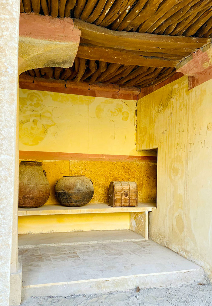 This Chest I Found In A Very Old Fort Of Jaisalmer, India Looks A Lot Like A Treasure Chest From Almost Every Game