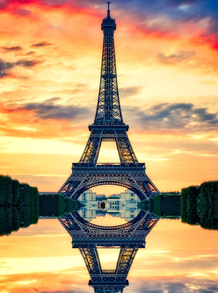 Reflection of an Eiffel tower in the evening 