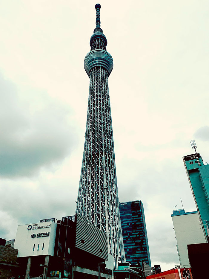 Picture of Tokyo Skytree near other buildings