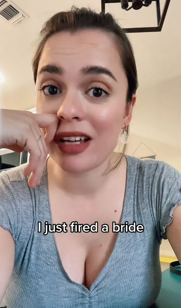 "No Honey, You Need To Find Another Planner": Wedding Planner Won't Take Orders From Homophobic Bride, Fires Her "No Honey, You Need To Find Another Planner": Wedding Planner Won't Take Orders From Homophobic Bride, Fires Her