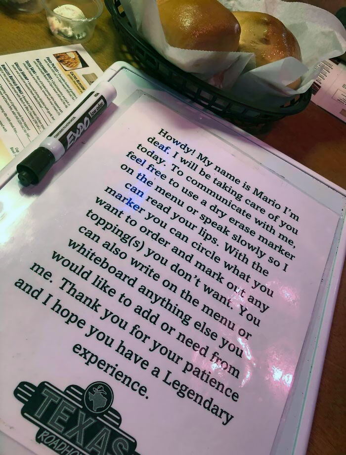 San Angelo Texas Roadhouse Hires Deaf Server. What A Great Way To Accommodate Those With Disabilities. Go Support Mario If You’re In The Area