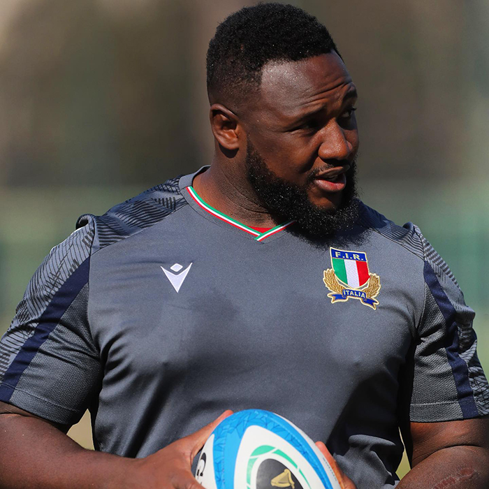 Tourist Is Disgusted By Blatant Racism On Train, Films Women's Behavior And The Internet Doesn't Hold Back After They Find Them Tourist Is Disgusted By Blatant Racism On Train, Films Women's Behavior And The Internet Doesn't Hold Back After They Find Them