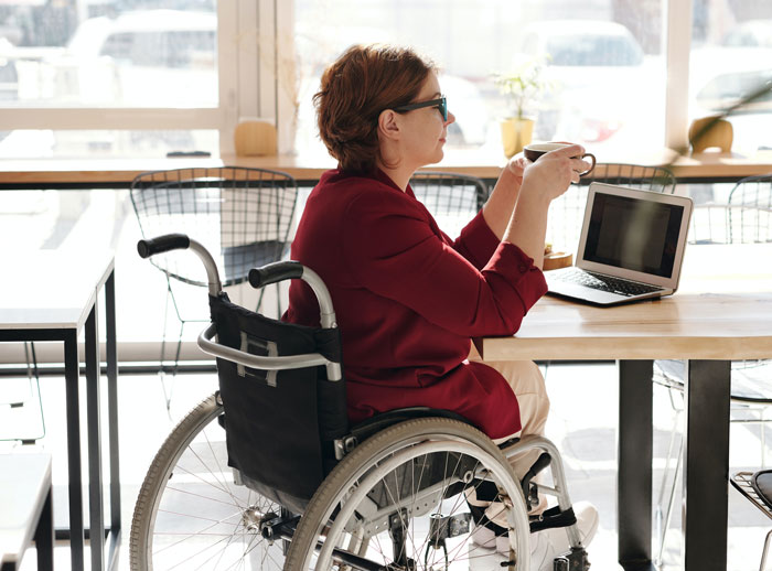 Manager Boots Out Tech Worker With 20 Years Of Experience, She Plots The Ultimate Revenge In Return