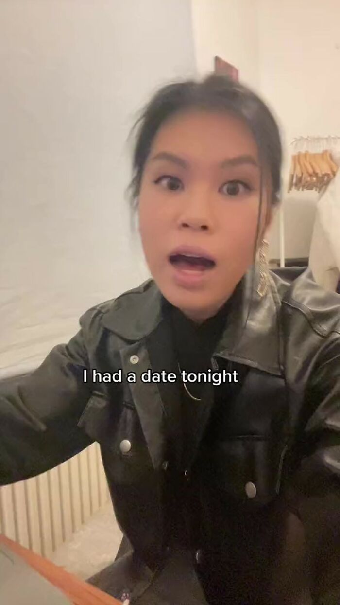 Netizens Are Making Fun Of This 36 Y.O. Guy Who Blocked His Date-To-Be Since His Two Texts Stayed Unanswered For Several Minutes