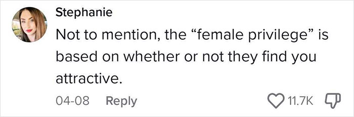 Woman Explains How Ridiculous "Female Privilege" Claims Sound When You Check In With Reality Woman Explains How Ridiculous "Female Privilege" Claims Sound When You Check In With Reality