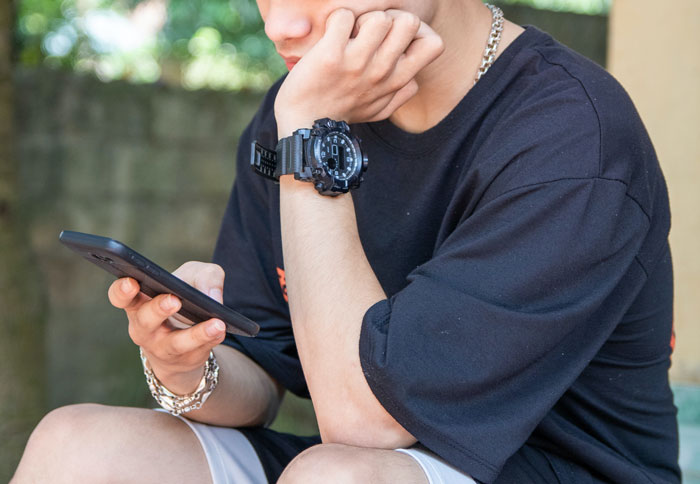 Man Orders Nachos And Causes A Family Fight Because He Couldn’t Get The Hint That His BIL With Autism Would React Badly Man Orders Nachos And Causes A Family Fight Because He Couldn’t Get The Hint That His BIL With Autism Would React Badly