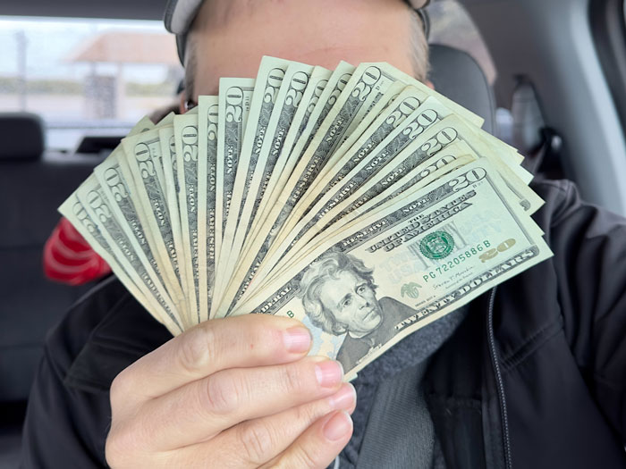 Dad Is Finally Made To Realize How ‘Out Of Touch’ With Reality He Was As His Son’s Job Pays More Than The Factory Jobs He’s Been Pushing On Him Dad Is Finally Made To Realize How ‘Out Of Touch’ With Reality He Was As His Son’s Job Pays More Than The Factory Jobs He’s Been Pushing On Him