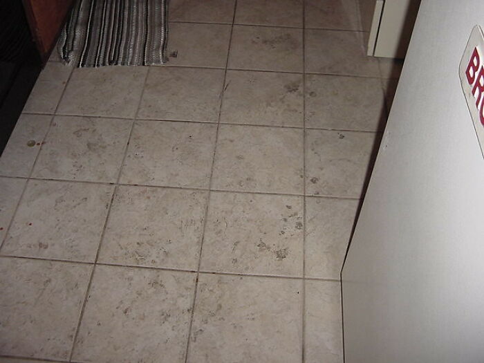 30 Red Flags To Keep An Eye On To Spot A Bad Restaurant, As Shared On This Online Group