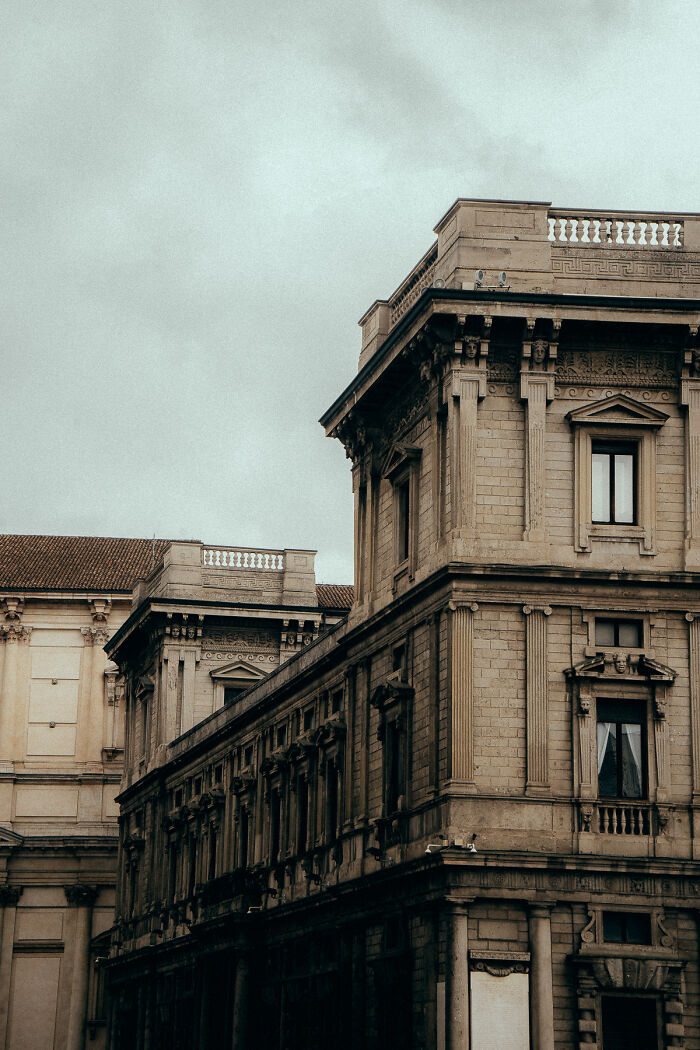 I Saw An Early Spring At Lake Como