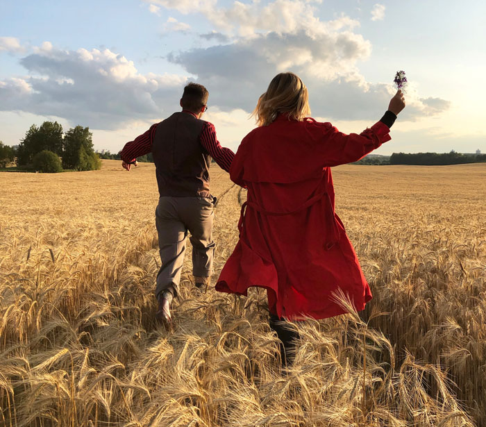 Man Asks Internet For Advice If He Should Contact GF After Being Incarcerated For 9 Years And Losing Touch Man Asks Internet For Advice If He Should Contact GF After Being Incarcerated For 9 Years And Losing Touch