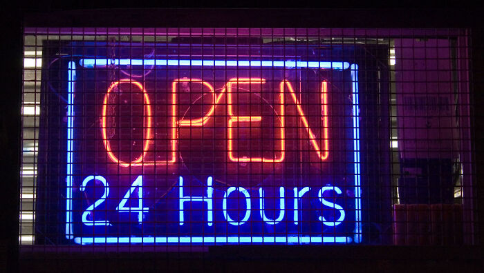 Person Asks "What Was Discontinued, But You Miss Like Hell And You Wish Came Back?", And 30 Folks Deliver