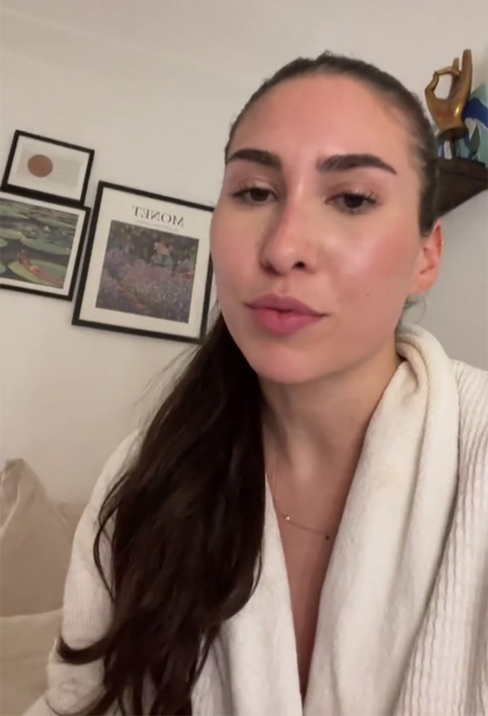 "Then Employers Are Like 'Why Doesn't Gen Z Want To Work A 9-5?'": Woman Hangs Up On A Recruiter After Learning About Work Conditions "Then Employers Are Like 'Why Doesn't Gen Z Want To Work A 9-5?'": Woman Hangs Up On A Recruiter After Learning About Work Conditions