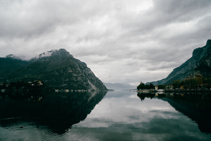 I Saw An Early Spring At Lake Como