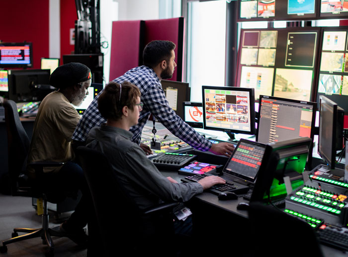 Manager Boots Out Tech Worker With 20 Years Of Experience, She Plots The Ultimate Revenge In Return