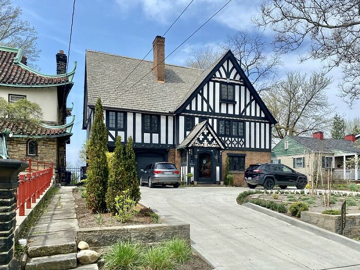 This Viral Thread Has People Listing Things That Are in Fact Way More Dangerous Than Most Think (30 Things)