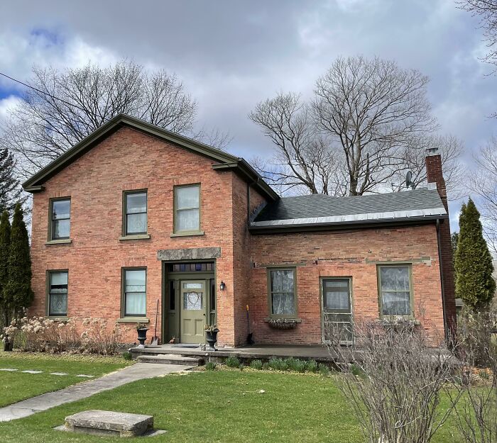Just Purchased This 1850 Brick Farmhouse In My Hometown In Upstate NY