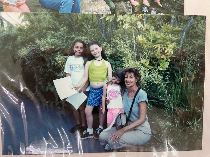 I Remember Being Obsessed With This Popcorn-Lime Green-Halter Top. Who Let Me Go Out Like This??