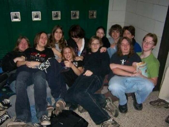 The Year Is 2006. A Hs Teacher Tells Your Friend Group To Stop Standing Around His Classroom, So You Sit Instead. So Smart, So Edgy, So Cool