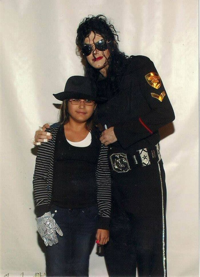 Pls Enjoy These Pics Of My Younger Self And The Obsession I Had W Michael Jackson Lmao