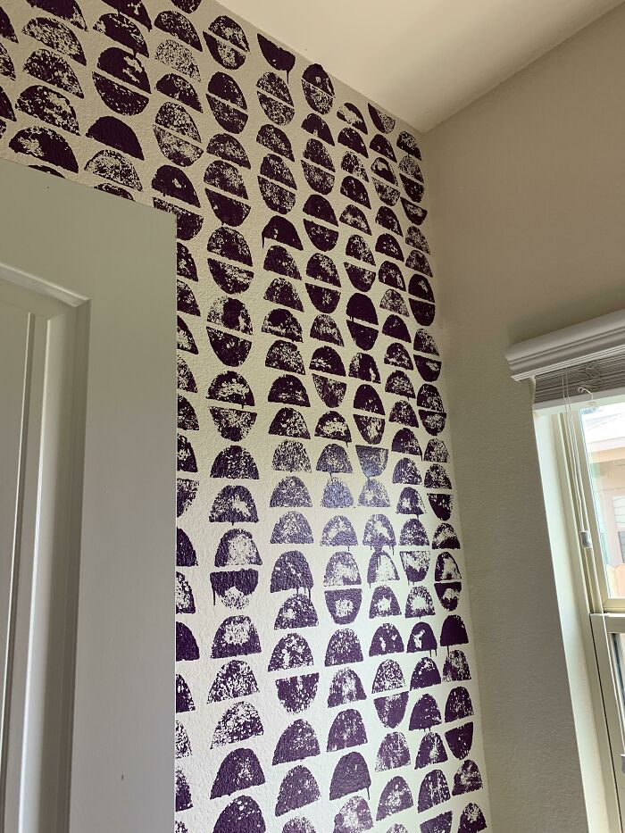 Art wall from kitchen sponges 