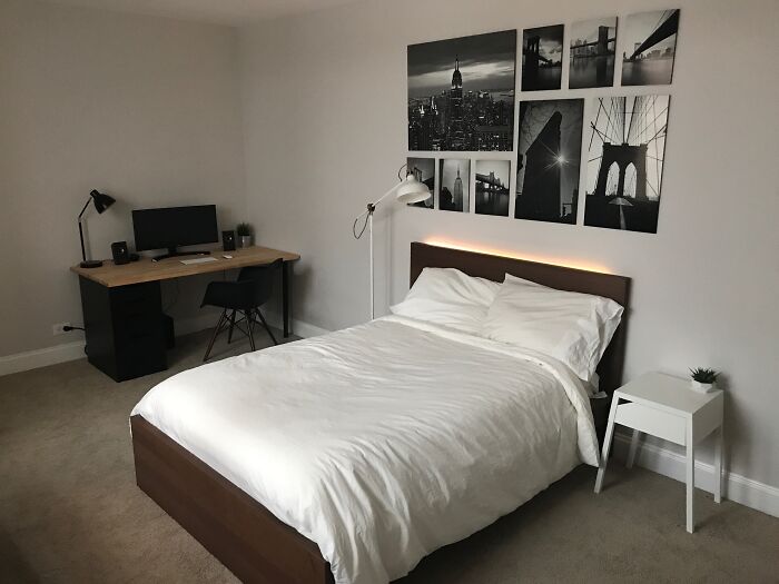 Photo of minimalistic style bedroom