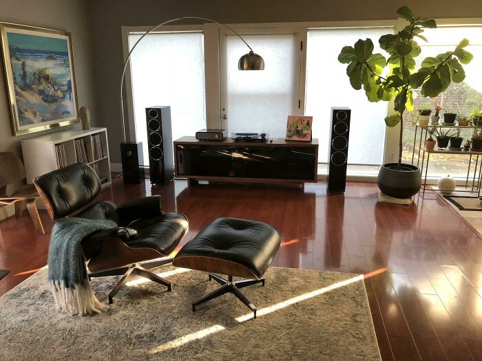 Photo of luxury style living room