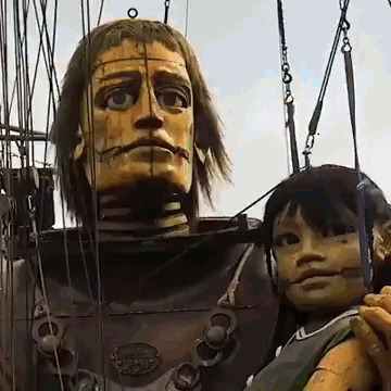 These Giant 40ft+ Puppets