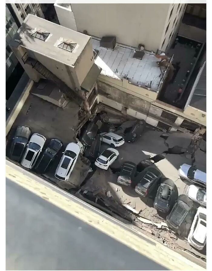 NYC Parking Garage Collapses. Drivers Trapped