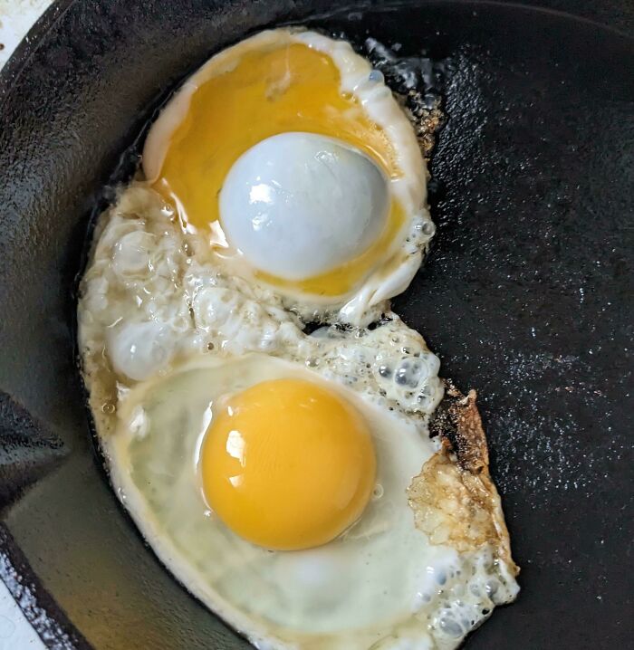 De alguna manera, he conseguido hacer un huevo frito al revés